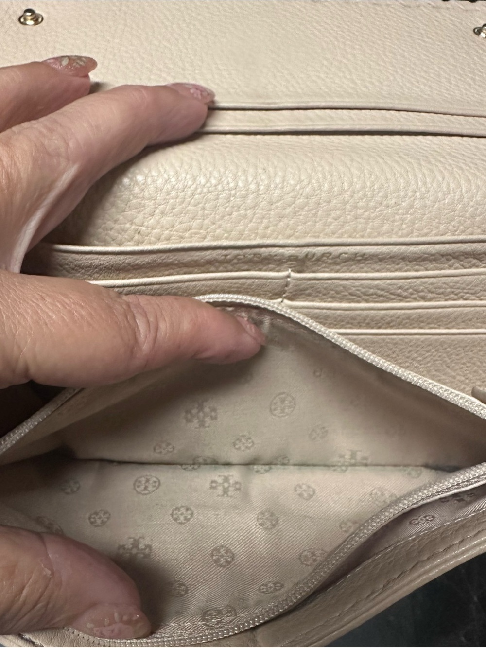 EUC TORY BURCH WALLET - Picture 7 of 7